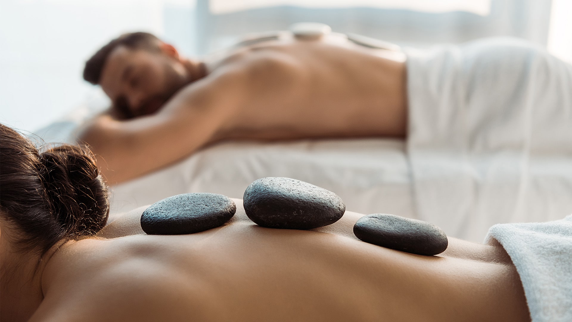 Day-Spa_Massage_Header_1920x1080-min